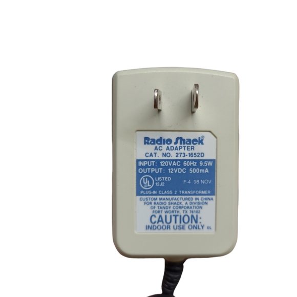 VINTAGE KENWOOD CD PLAYER BUNDLE DPC-451 BLACK 1995 CORD HOLDER CD CASE 1995 - Picture 8 of 14